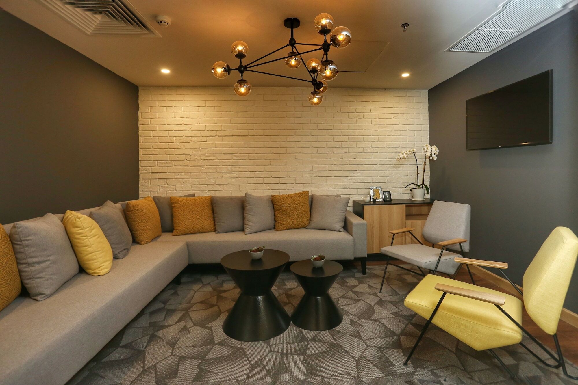 Citadines Central Binh Duong Thuan An Экстерьер фото